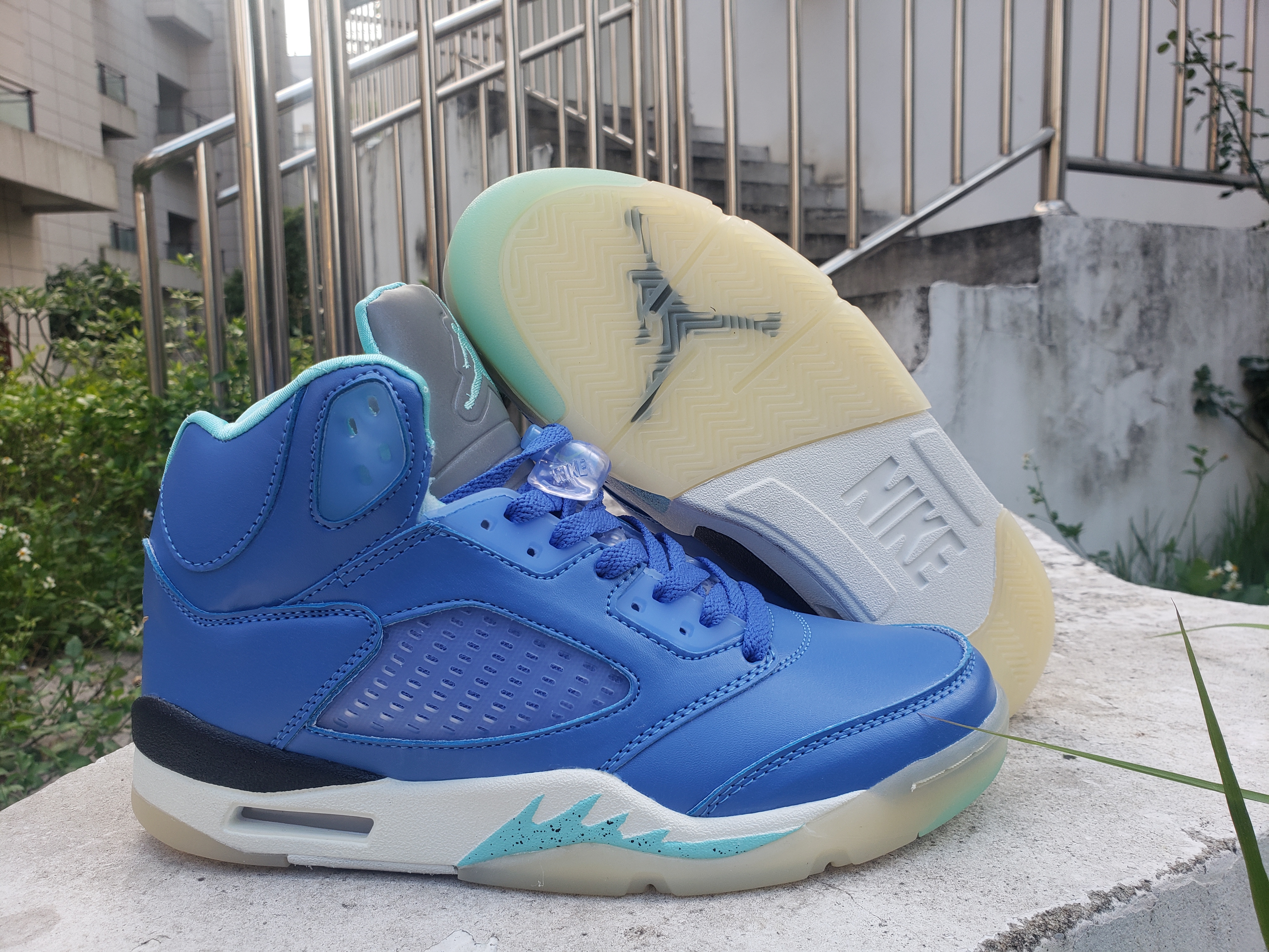 New 2022 Air Jordan 5 Blue White Shoes - Click Image to Close